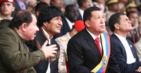 Grondona: aún existen dictadores como Correa, Morales, Ortega y Chávez