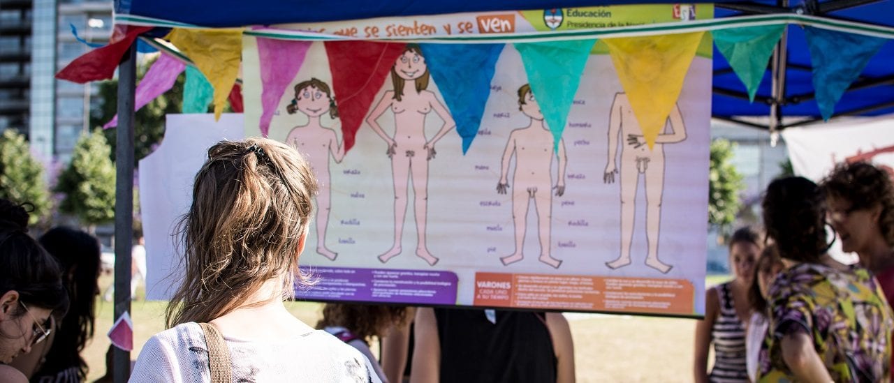 ESI y salud sexual: cómo está evolucionando la inversión durante el gobierno de Alberto Fernández