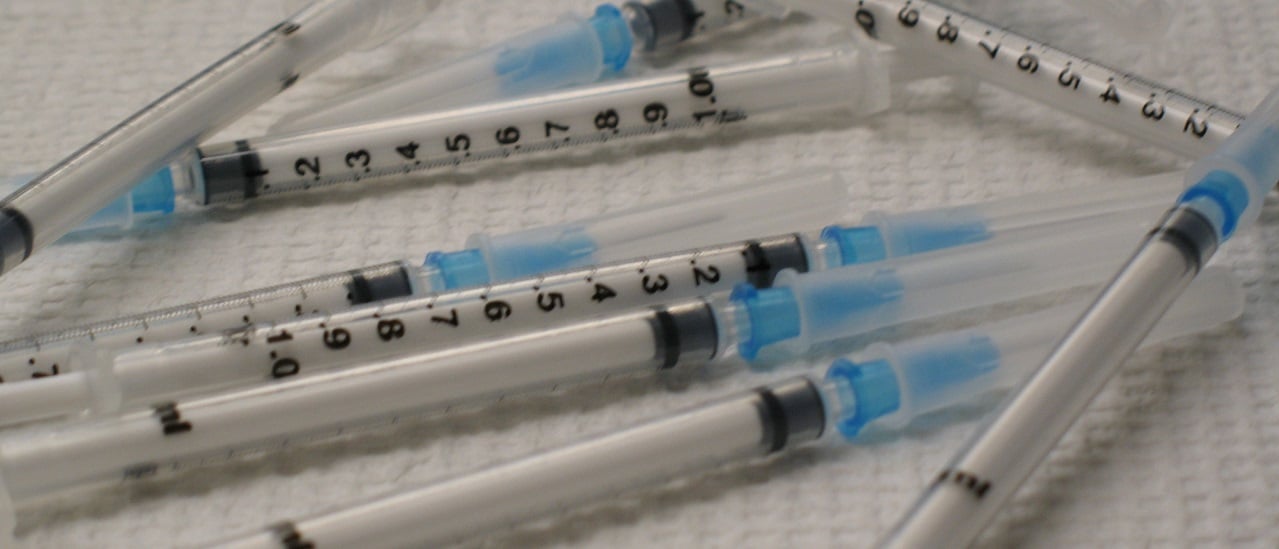 ¿Qué tipo de vacunas están desarrollando los laboratorios contra el coronavirus?