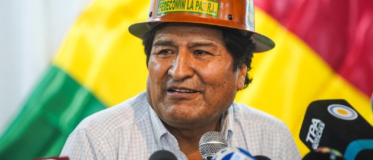 Aunque Solá se lo recomendó apenas llegó, la ley de refugiados no le prohíbe a Evo Morales hacer declaraciones políticas