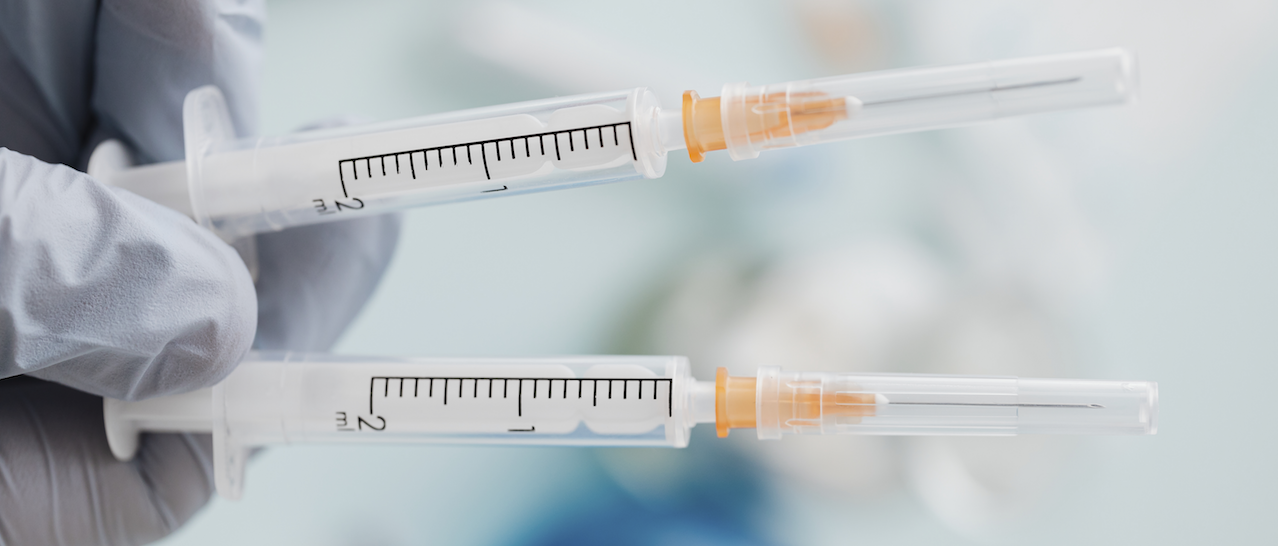 Es engañosa la comparación entre las vacunas y el químico que se usa para la pena de muerte