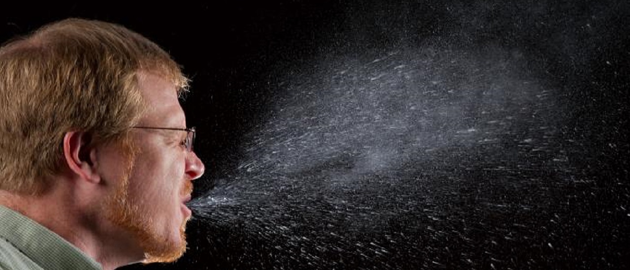 ¿Qué son los aerosoles y por qué son tan peligrosos ante la pandemia de COVID-19?