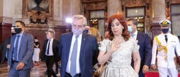 Por qué está mal que CFK no usara barbijo en el Congreso pese a estar vacunada