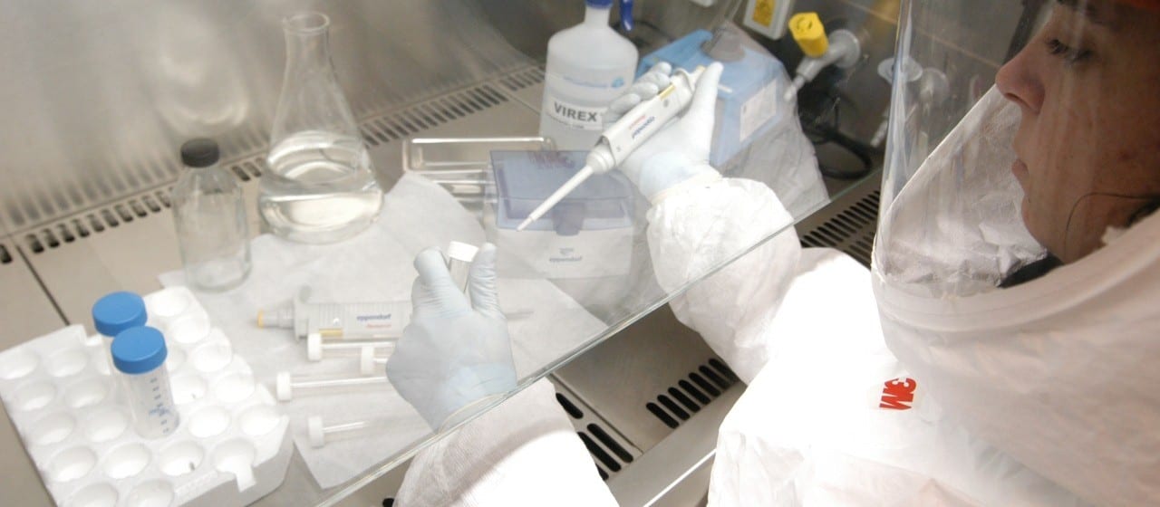 Coronavirus: qué sabemos sobre las variantes de India y Sudáfrica detectadas en la Argentina