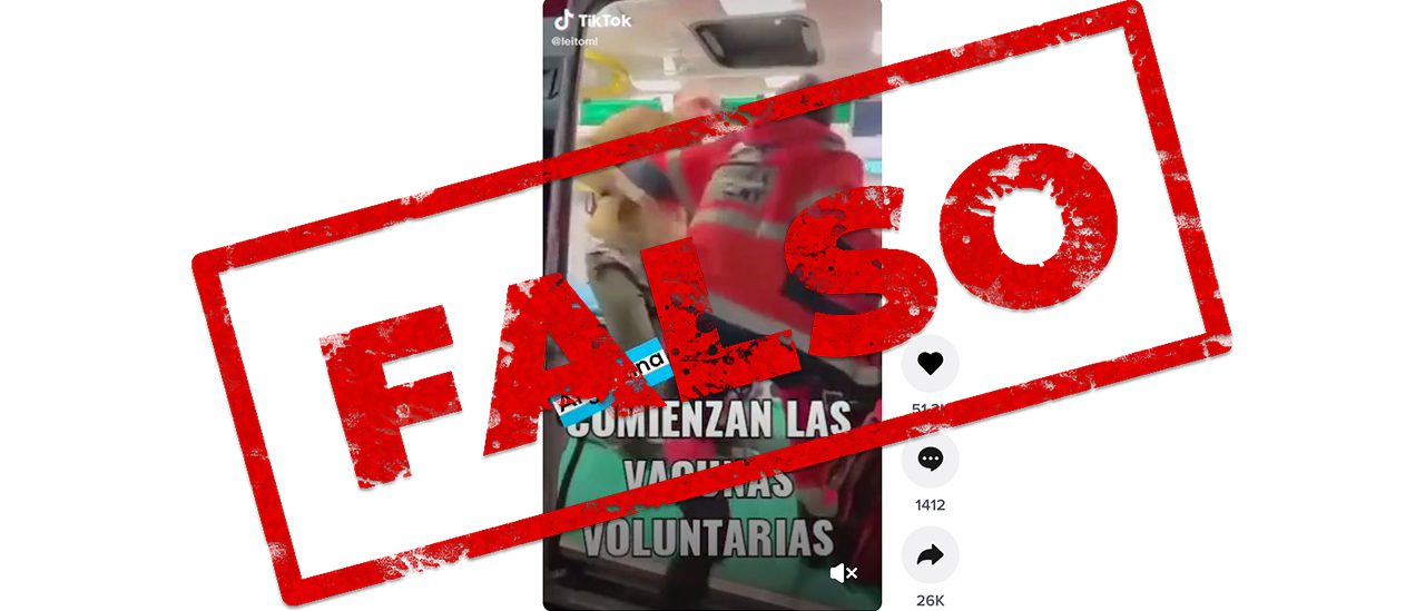 No, este video donde vacunan a la fuerza a una persona no es en la Argentina sino en Polonia