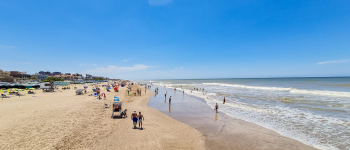 Coronavirus y vacaciones: ¿es posible contagiarse en la playa?
