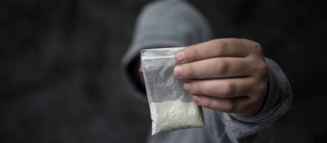 Qué es el fentanilo, la droga sintética que estaría detrás de las muertes por cocaína adulterada