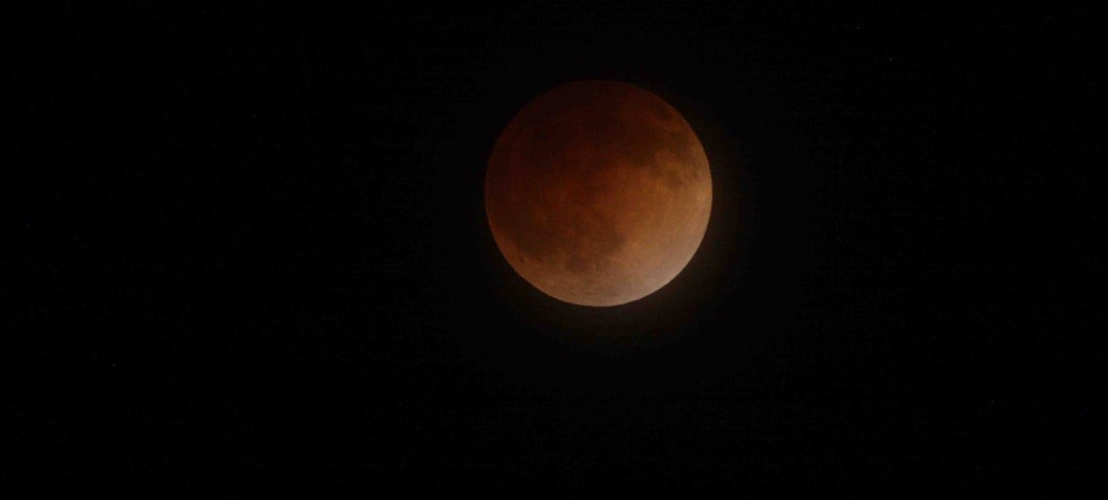 Eclipse total de Luna: por qué se produce y cómo ver el fenómeno astronómico