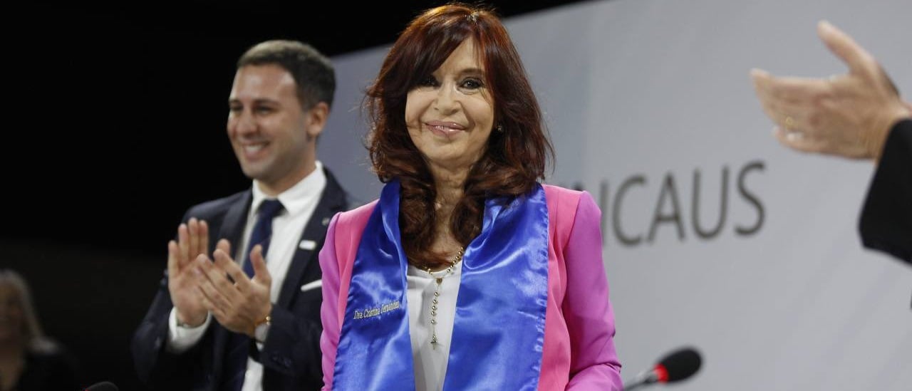 Cristina Fernández de Kirchner: “En 2020 y 2021 ha habido un inmenso salto en las exportaciones por cantidad y por precio”