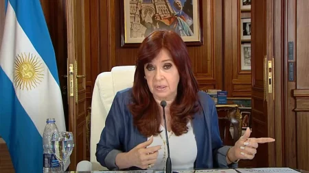 Cristina Fernández de Kirchner fue condenada a 6 años de prisión por corrupción en la obra pública