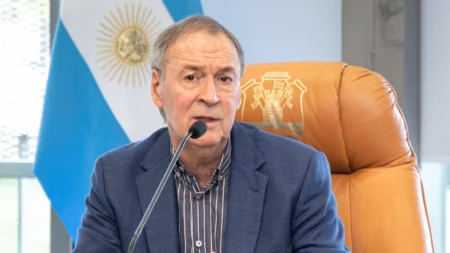 Juan Schiaretti: “En términos reales, el Producto Bruto por habitante en la Argentina es hoy casi el mismo que en 1974”