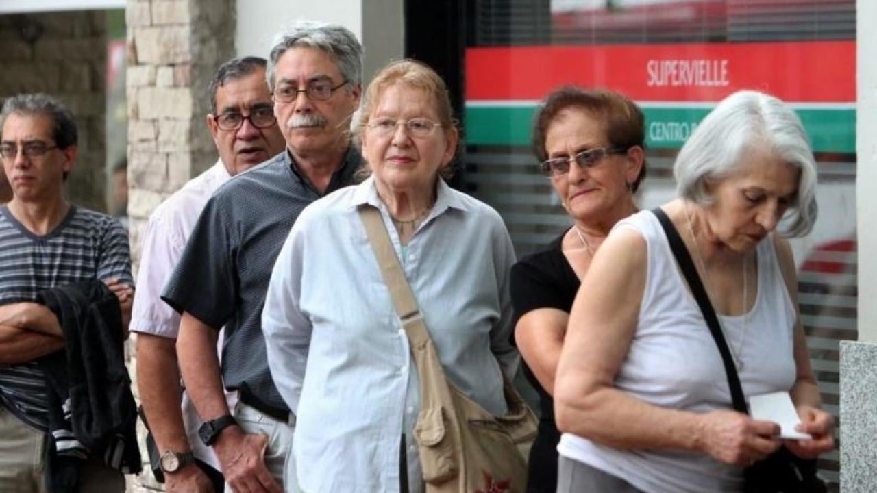 Las jubilaciones de la Argentina, en números: cómo funciona el sistema previsional, quién lo financia y por qué tiene déficit