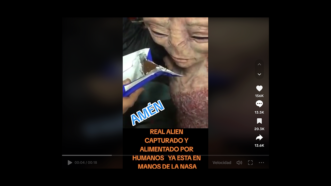 No, este video no muestra a un extraterrestre alimentado por humanos en la NASA: se trata de una marioneta