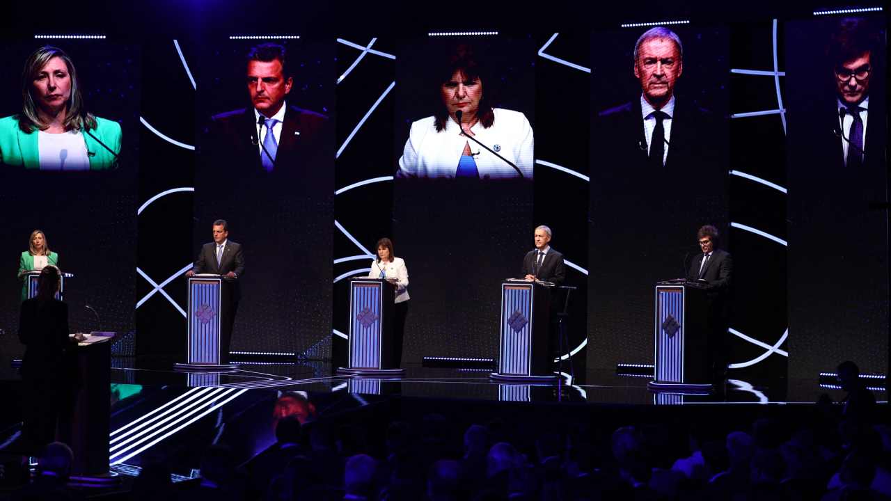 Los cinco candidatos presidenciales en Santiago del Estero (AFP)
