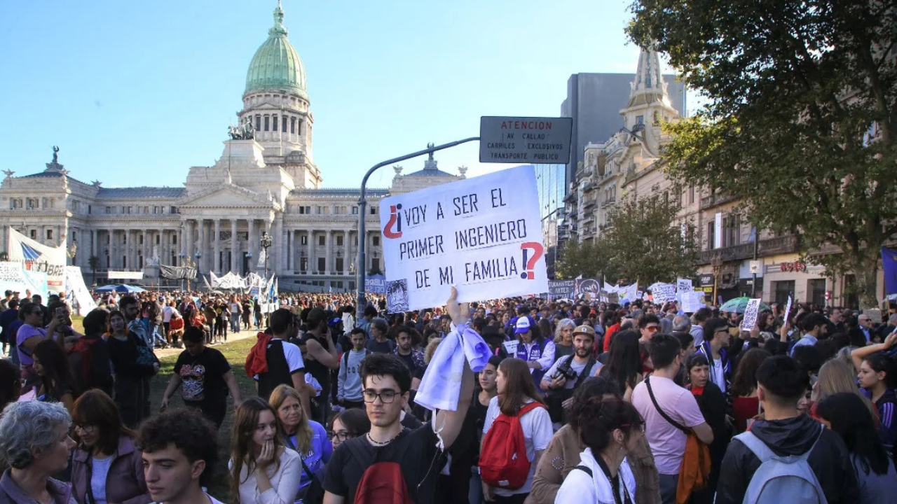 Marcha universitaria federal, en vivo: todos los datos sobre la manifestación del 23 de abril