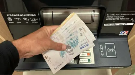 pesos cajero ATM