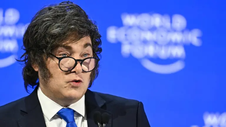 Javier Milei en Davos: “Redujimos el riesgo país en 2.500 puntos básicos”