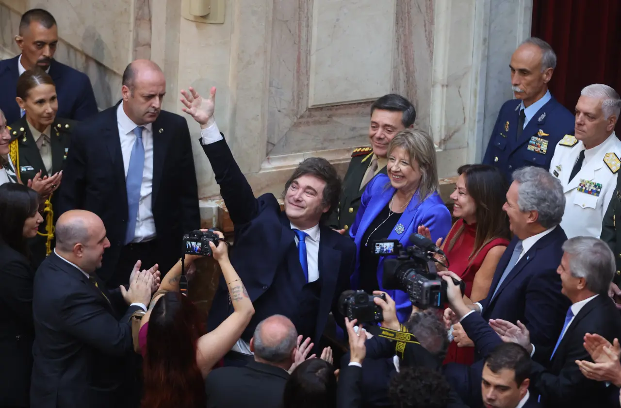 Javier Milei, en la apertura de sesiones ordinarias 2026: “La AUH aumentó en un 492,9% respecto al valor heredado en 2023”