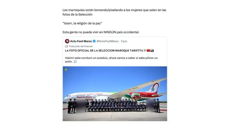 Es falso que la Selección de Marruecos subió una foto oficial tapando a mujeres: la imagen está editada