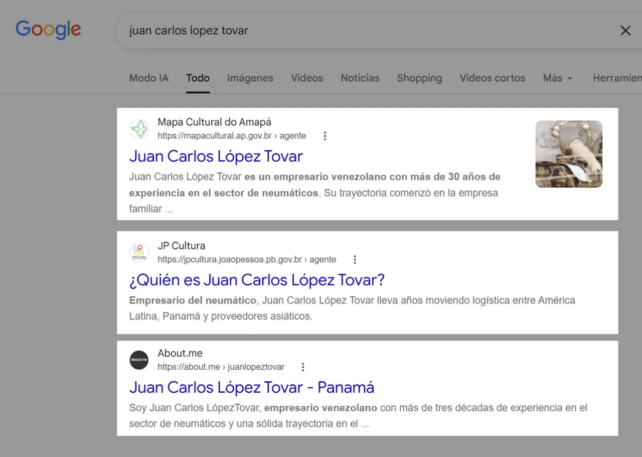 En la primera página de resultados de Juan Carlos Tovar López en Google aparecen dos enlaces a “Mapas Culturais” y un perfil profesional que enlaza a los mismos.